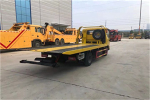 安县非事故拖车