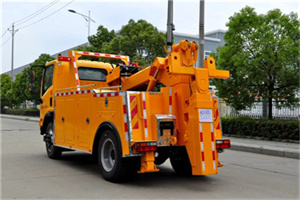 安县高速路拖车费